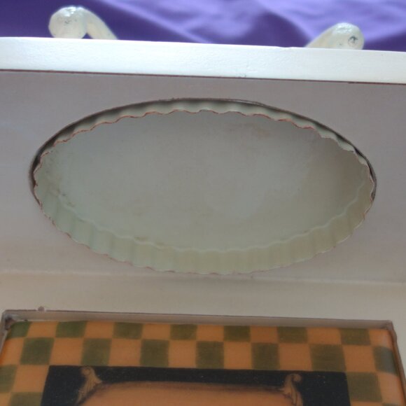 Wall Mounted 25c Hot Baths Soap Dish with Two Hooks - Picture 5 of 13